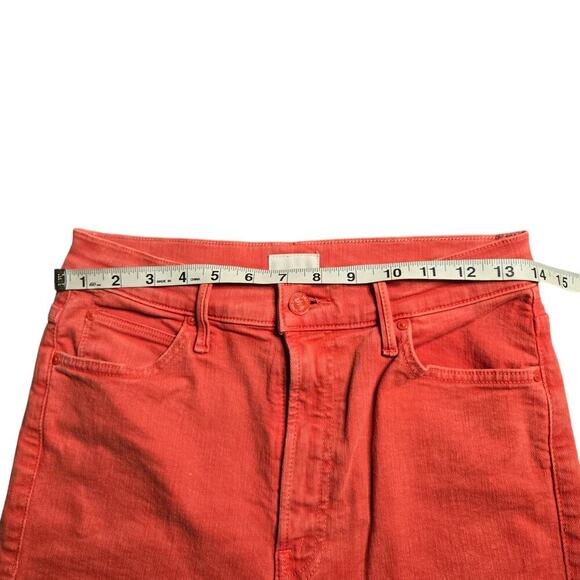 Mother The Swooner Rascal Ankle Fray in Flame Scarlett Size: 28 - Picture 5 of 9